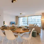 Casa de Férias Huswell - Bright In Sky Garden With Terrace Ostend