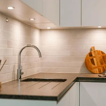 Huswell - Bright In Sky Garden With Terrace Tatil Evi *