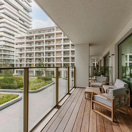 Будинок відпочинку Huswell - Bright In Sky Garden With Terrace Остенде