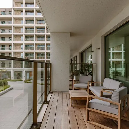 Huswell - Bright In Sky Garden With Terrace 오스텐드